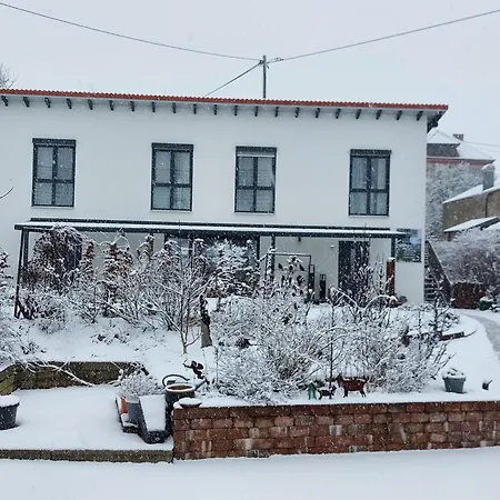 Gasthuis Gaestehaus 26 I 2 Bad Urach